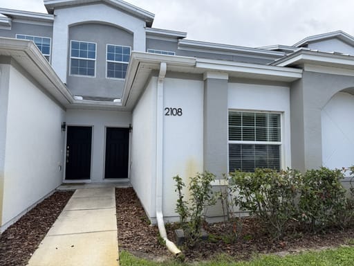Foto de la propiedad en 2108 Penny Ln, Kissimmee, FL