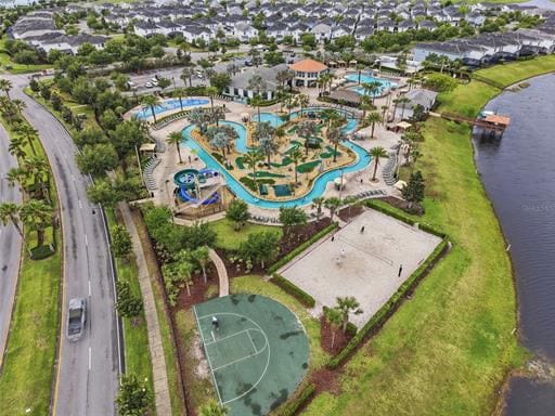 Foto de la propiedad en 4722 Sleepy Hollow Dr, Kissimmee, FL